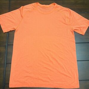 Me Lululemon Metal Vent Tech Short Sleeve